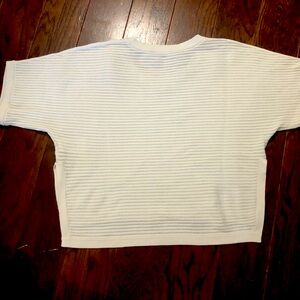 Babaton off white short sleeve crop top